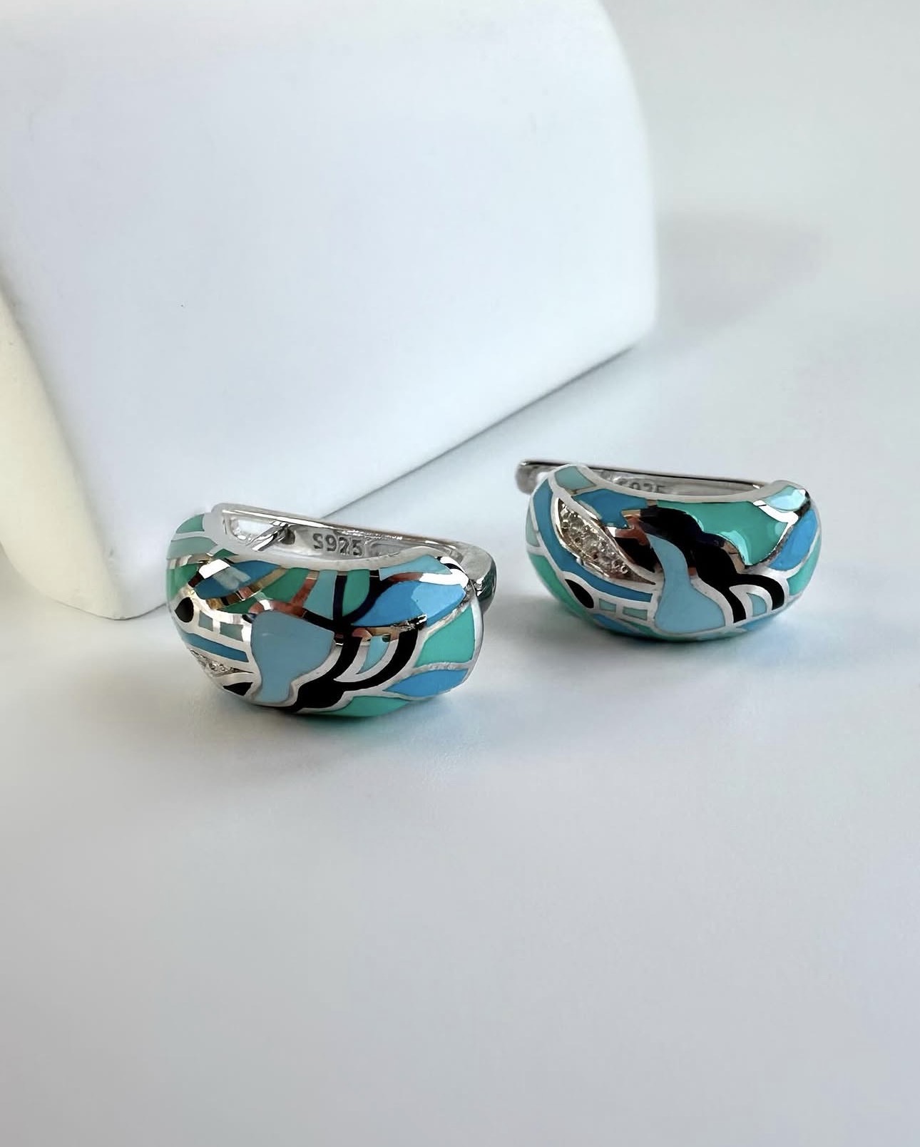 Mine Tasarım Gümüş Küpe