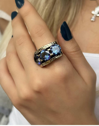Üçtaş Blue Topaz Yüzük 